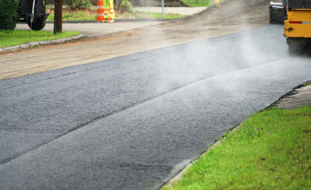 Best Driveway Paver Sealing  in Fountainebleau, FL